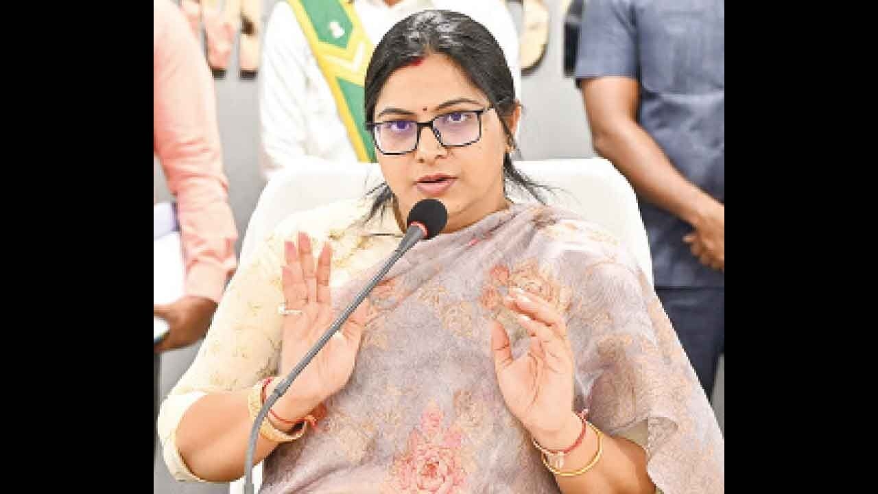 Don't misbehave with farmers attending revenue meetings: DC to officials