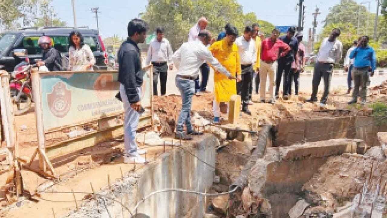 Minister Krushna Chandra Mahapatra warns of action over waterlogging