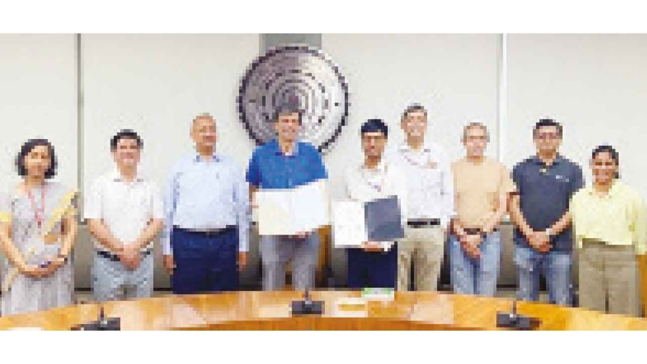 AIIMS Delhi, IIT Delhi to establish Centre of Excellence for AI in healthcare