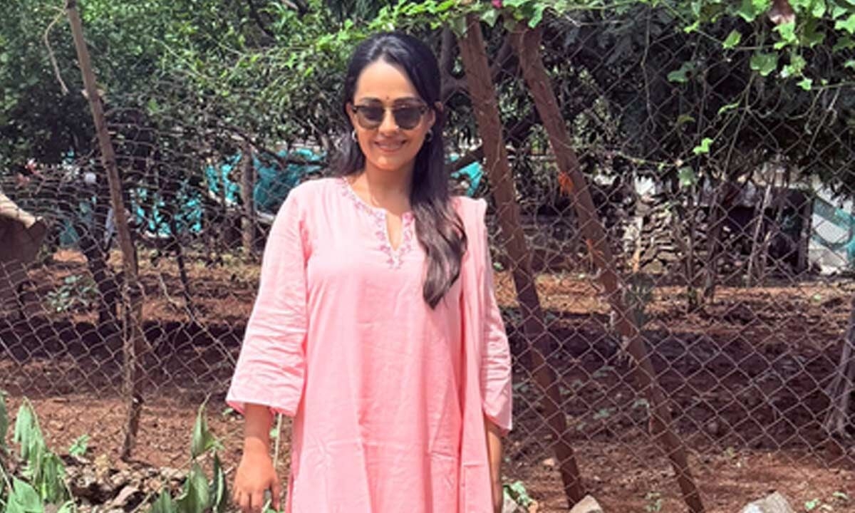It's a working birthday for Apoorva Arora on sets of her upcoming series