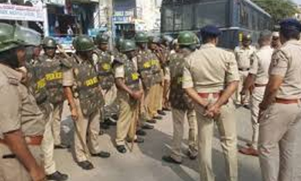 Hindu Groups Allege Police Harassment in Dakshina Kannada, Submit Appeal to Authorities