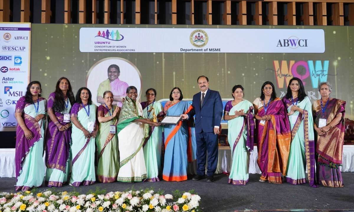Veteran Artists Felicitated at Ubuntu's Women of Worth 2025 Awards in Bengaluru