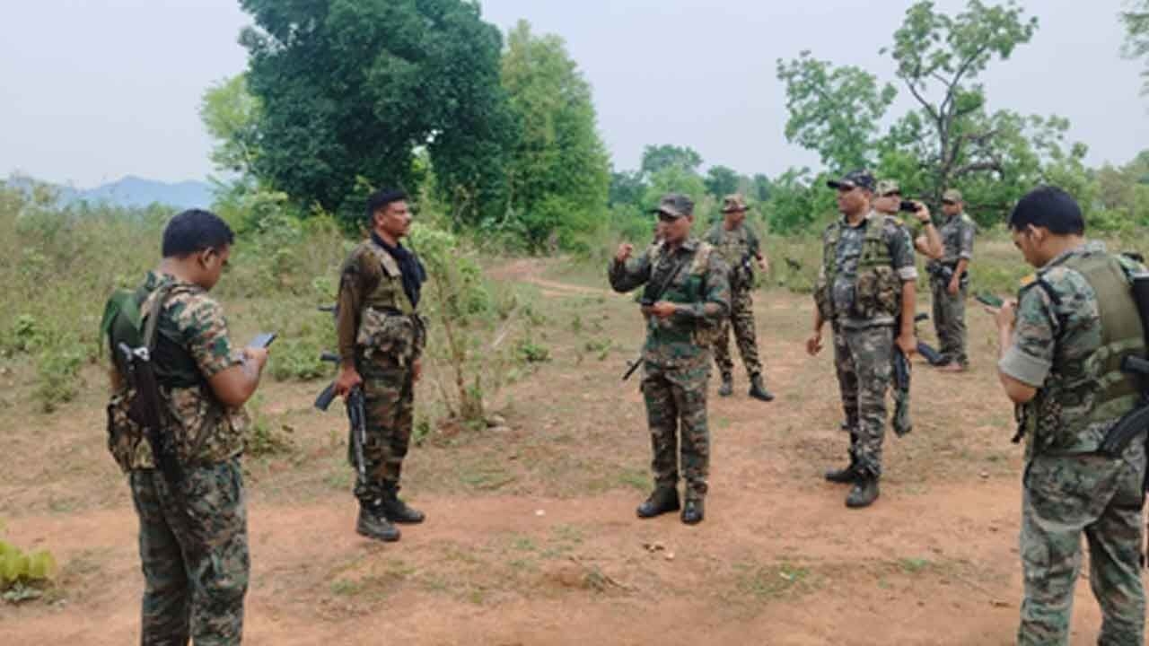 Chhattisgarh: Murder in hardcore Maoist's native village spikes tension