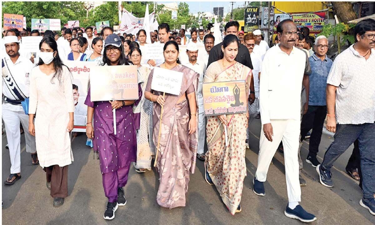 Many participate in Yogandhra rally