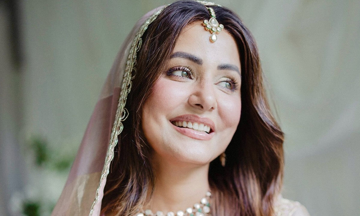 Hina Khan is content being a minimalistic bride: ‘Love & care made me Glowwwww'