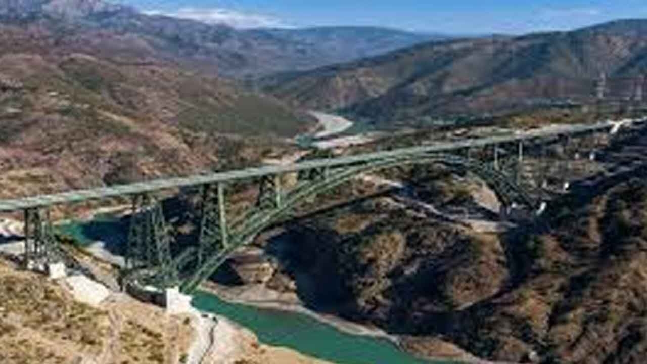 Adani plays major role in Chenab bridge works
