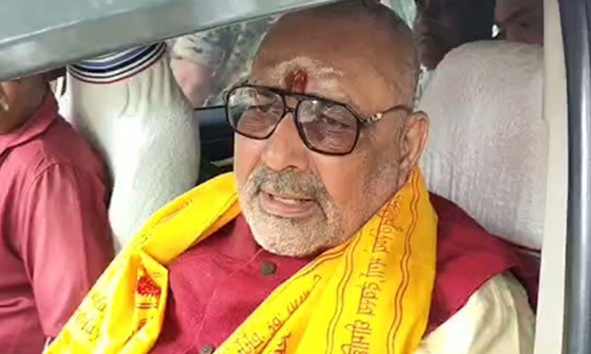 Giriraj Singh slams Congress, says PM Modi correcting Nehru's historical mistakes