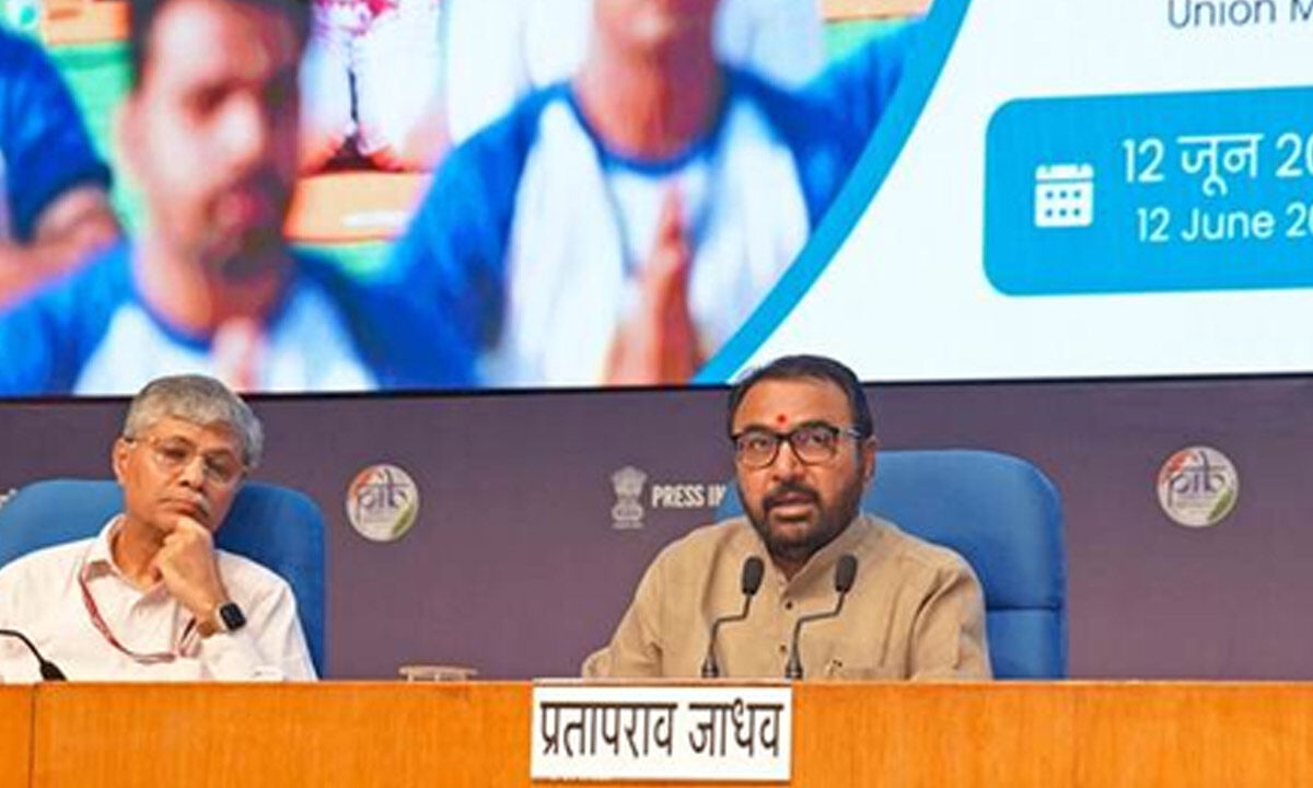 Global yoga movement began with PM Modi's vision: Prataprao Jadhav
