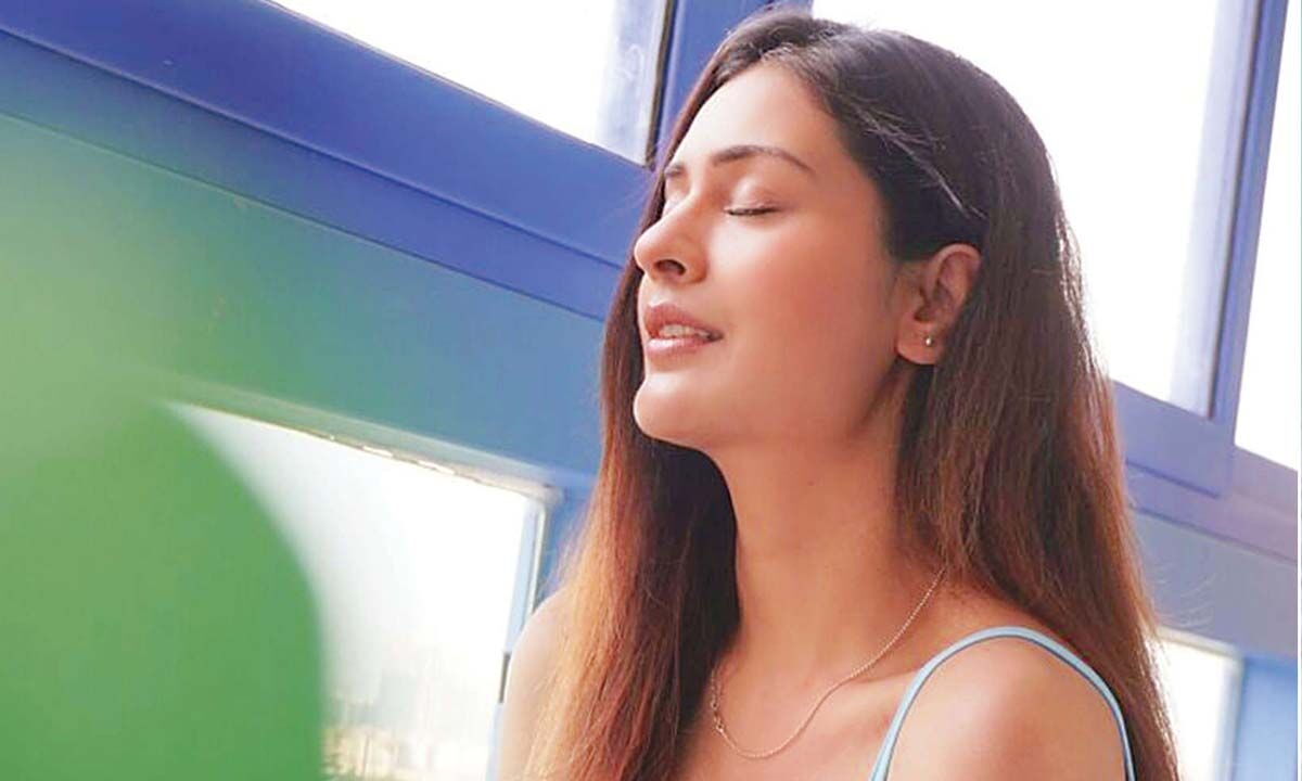 Payal Rajput radiates charm; grabs attention