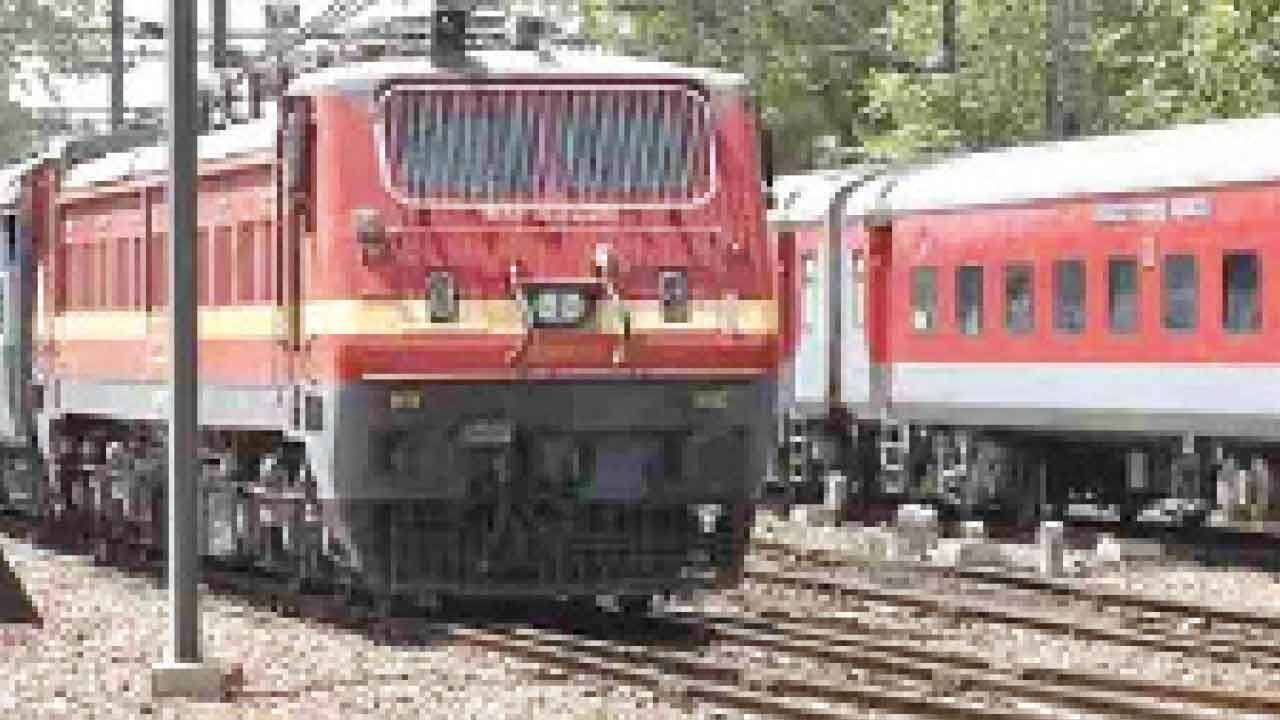 Rly hauled up for providing filthy train to BSF: 4 officials axed