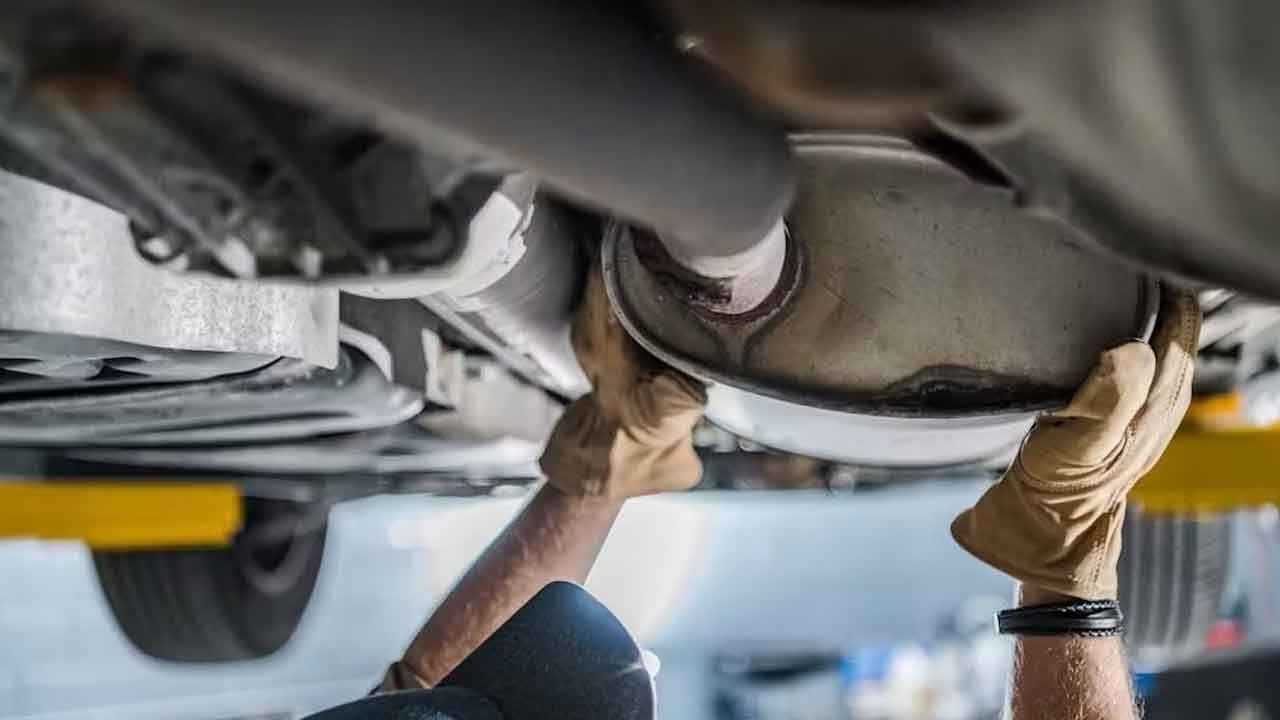 Cheating by manufacturers and tampering by owners leading to car pollution