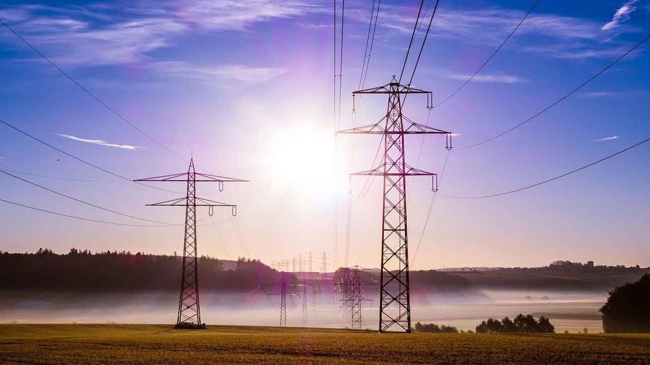 Delhi gears up to tackle summer power surge