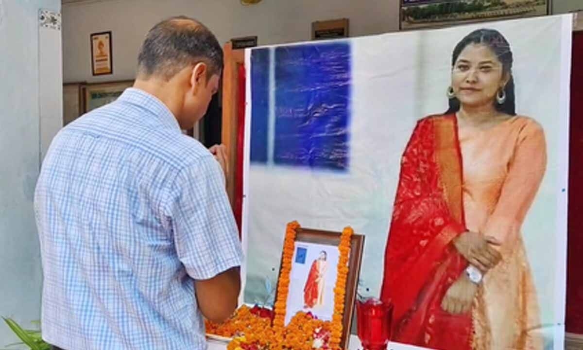 St Xavier's College, Patna holds condolence meet for alumna Manisha Thapa, victim of Air India crash