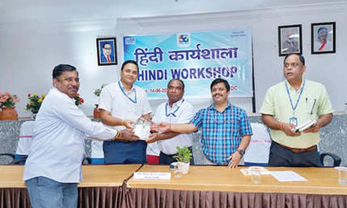 NTPC employees motivated to communicate in Hindi