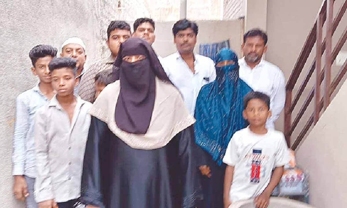 Kalakada family becomes model beneficiary of ‘Thalliki Vandanam'