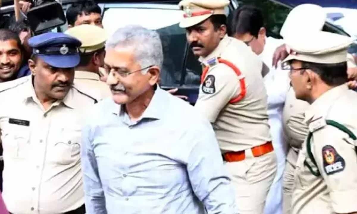 Telangana: SIT to question former SIB chief Prabhakar Rao again today