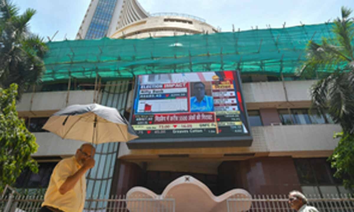'Fear Index' India VIX falls below 14, signals cooling market nervousness