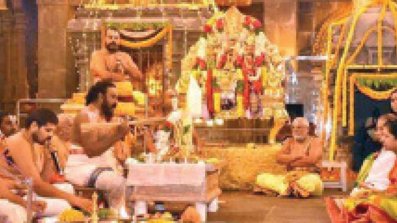 Welfare Fund turns a boon for archakas, temple staff in state