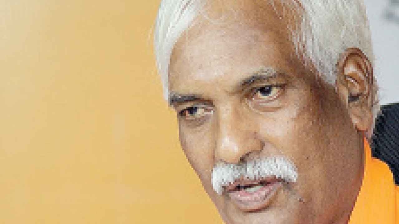BJP accuses Cong of insulting Rajiv Gandhi by delaying local body polls