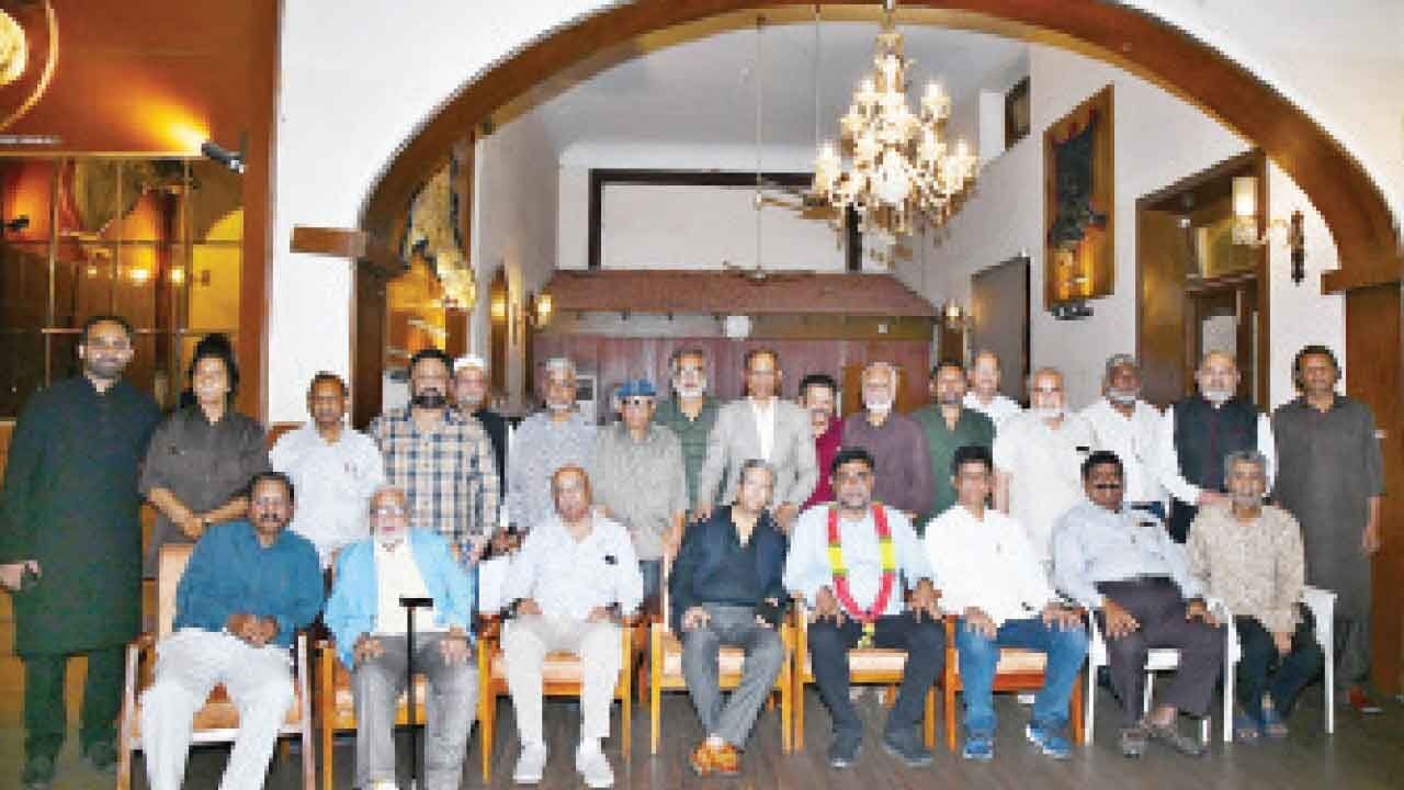 Hyd'bad football fraternity pays tribute to legends Afzal, Syed Mahboob Ali