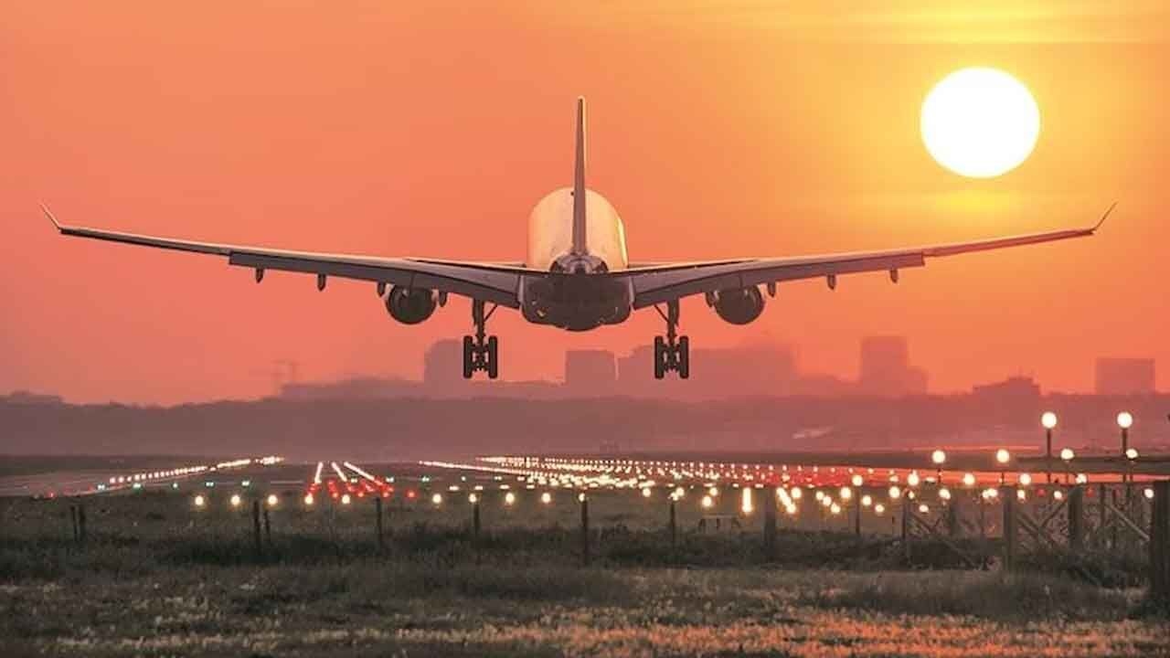 Domestic air passenger traffic rises to 1.4 crore