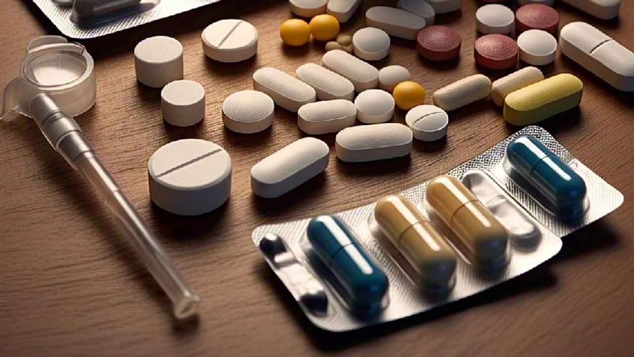 Karnataka govt flags 14 substandard drugs; tells chemists, docs, public to avoid them