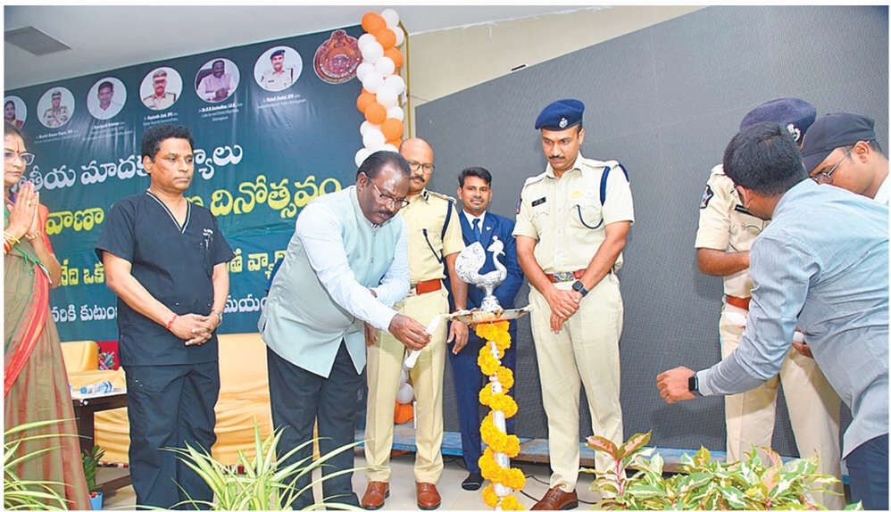 DIG urges youth to stay away from drugs