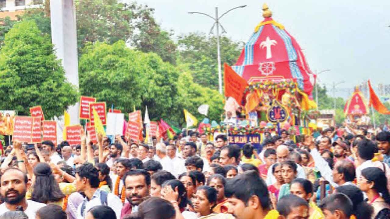 Jagannath, Balabhadra, Subhadra idols given a tour along city streets