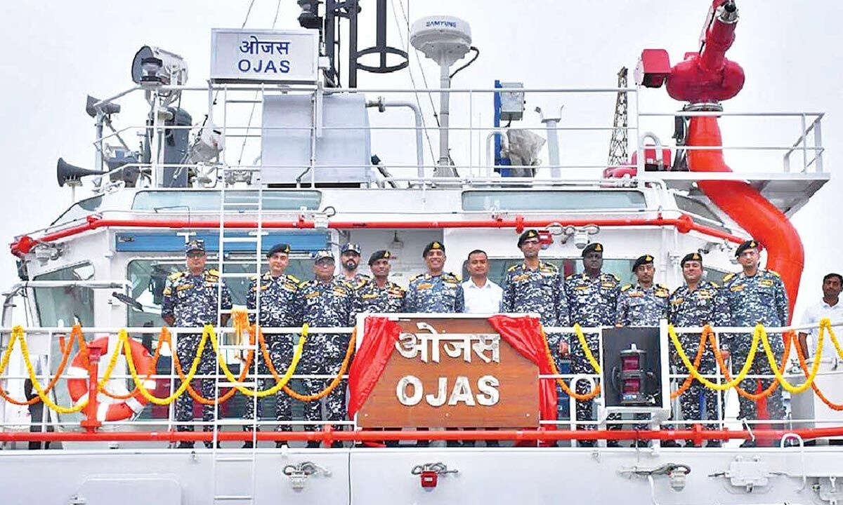 Fifth 25T bollard pull tug Ojas inducted into navy