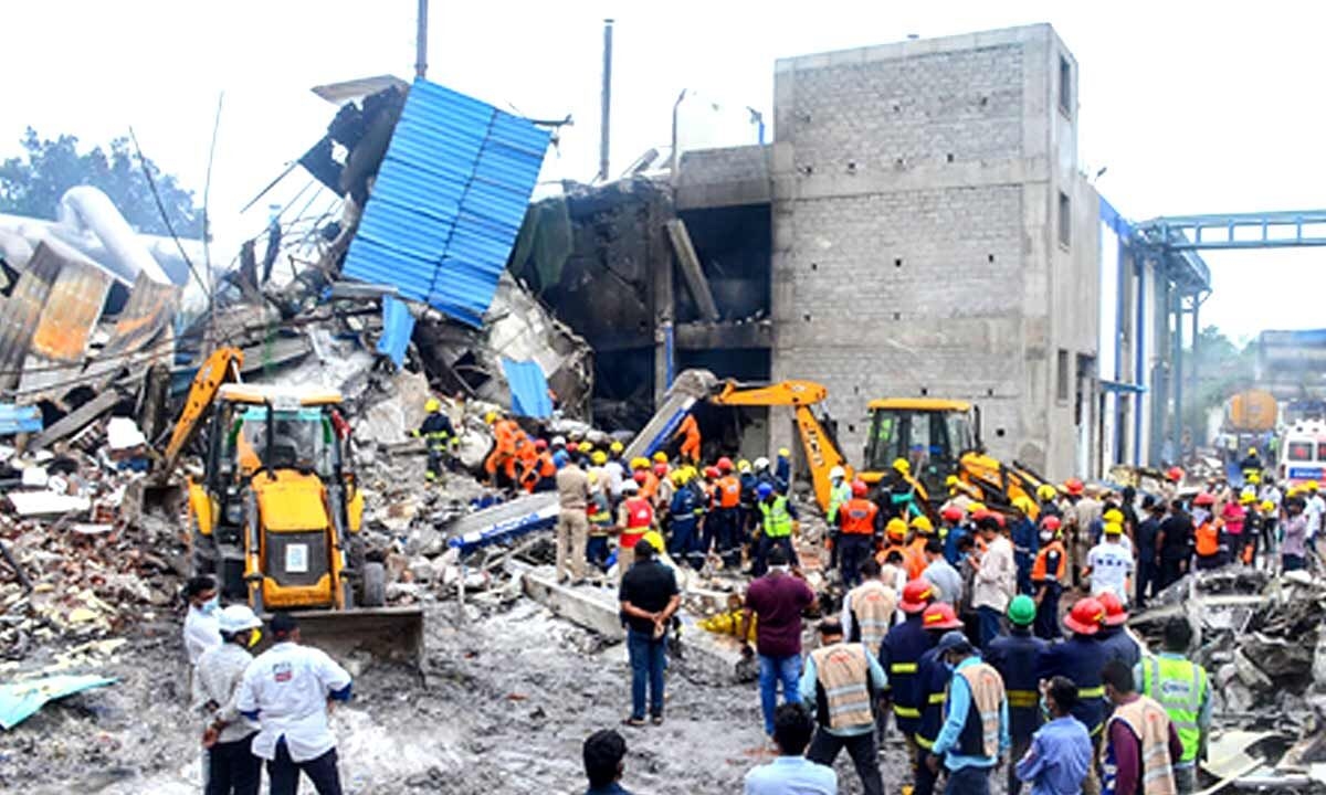 13 killed in chemical factory blast in Telangana (Roundup)