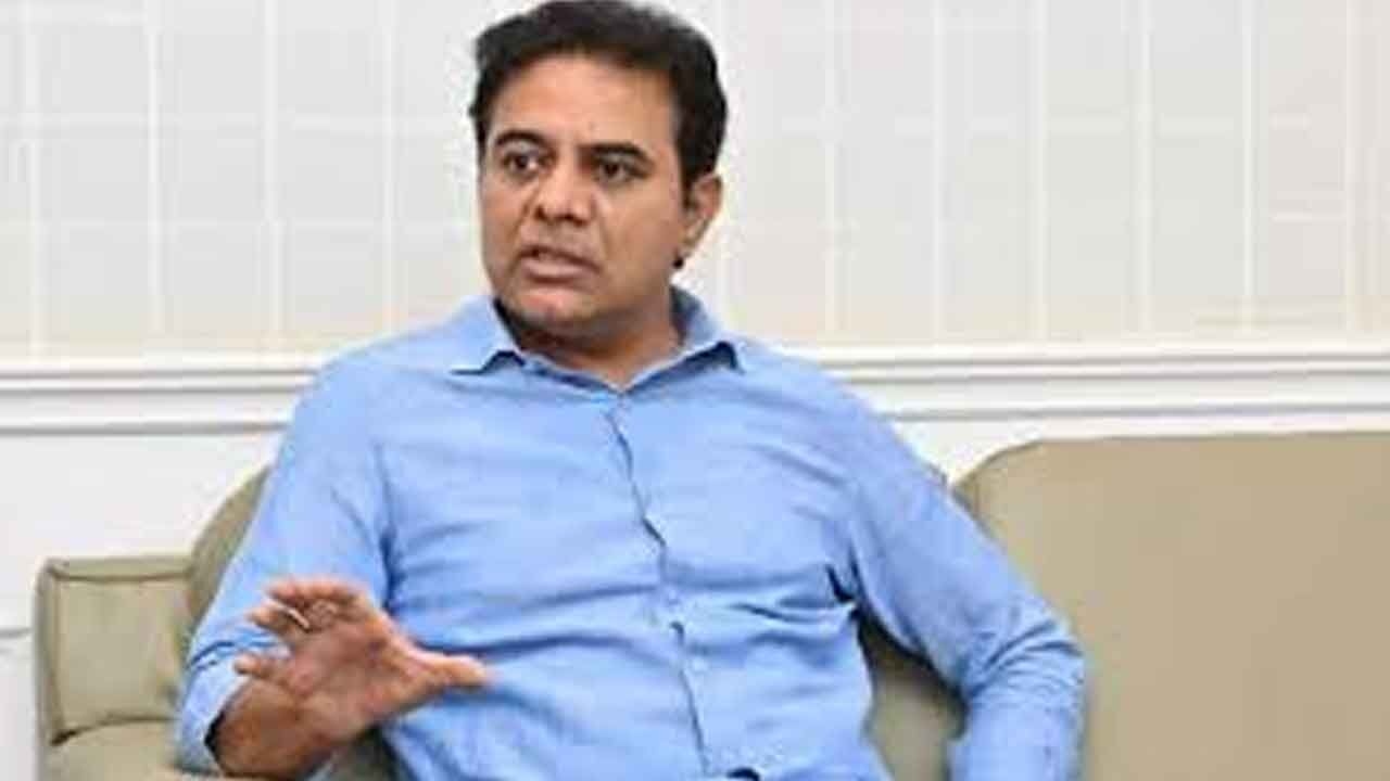 Fertilizer shortage: KTR demands action against culprits