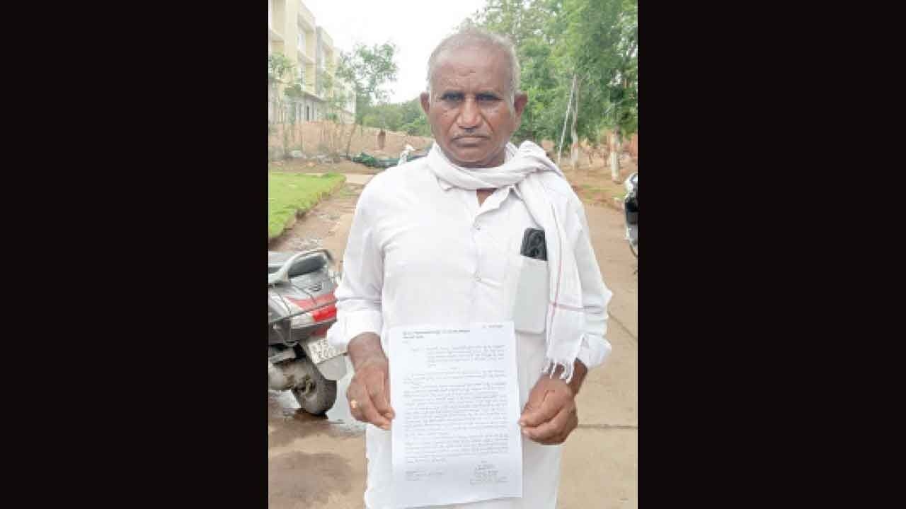 From pillar to post: Official apathy denies farmer state govt schemes' benefits