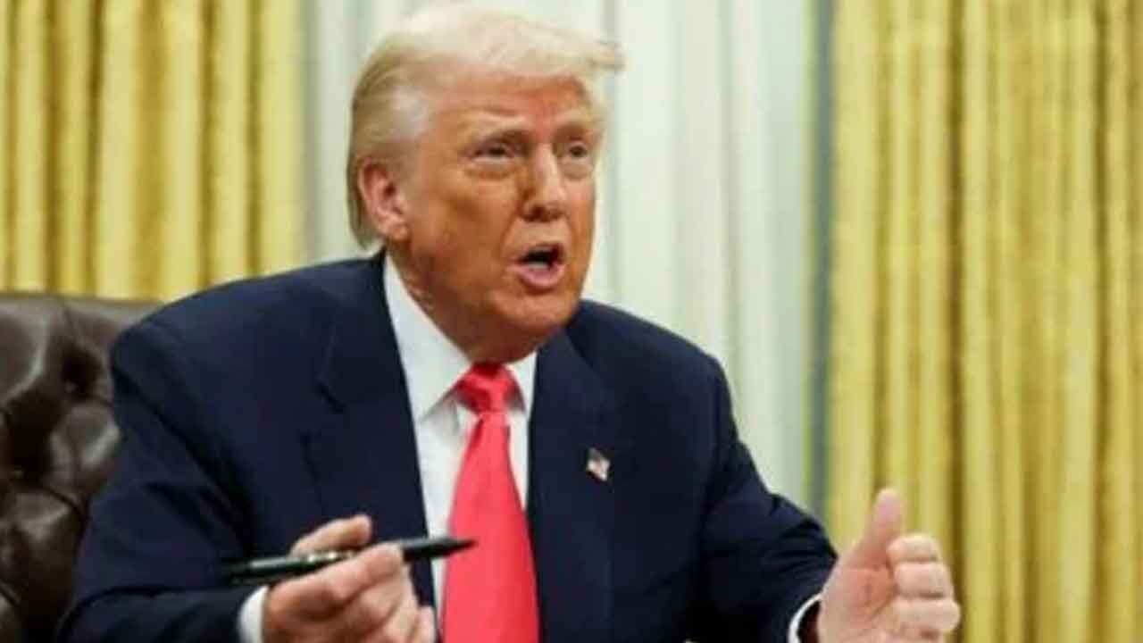 Trump Backs Senate Bill For Massive Tariffs On Russian Energy Buyers