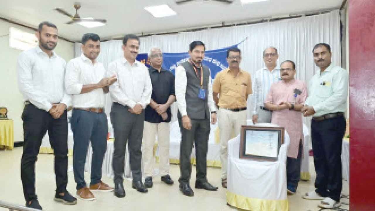 AI to reshape Indian newsrooms, warns veteran journalist