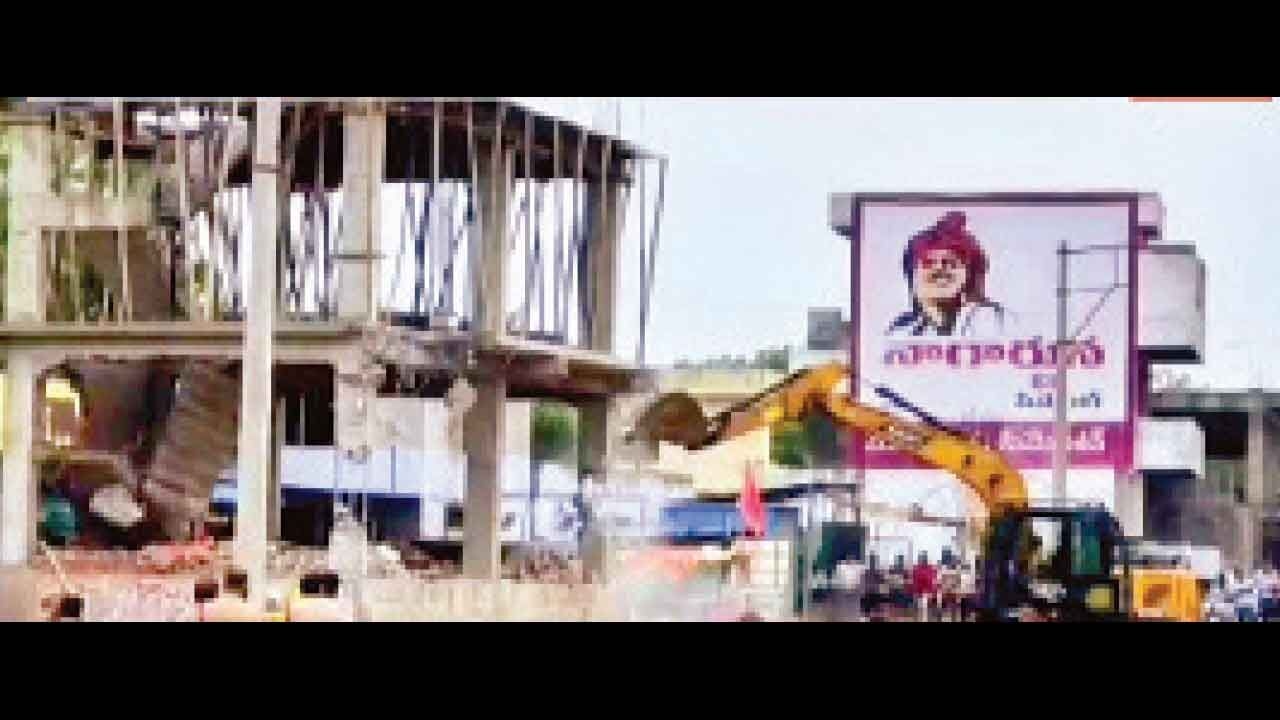 Midnight demolition sparks political outrage