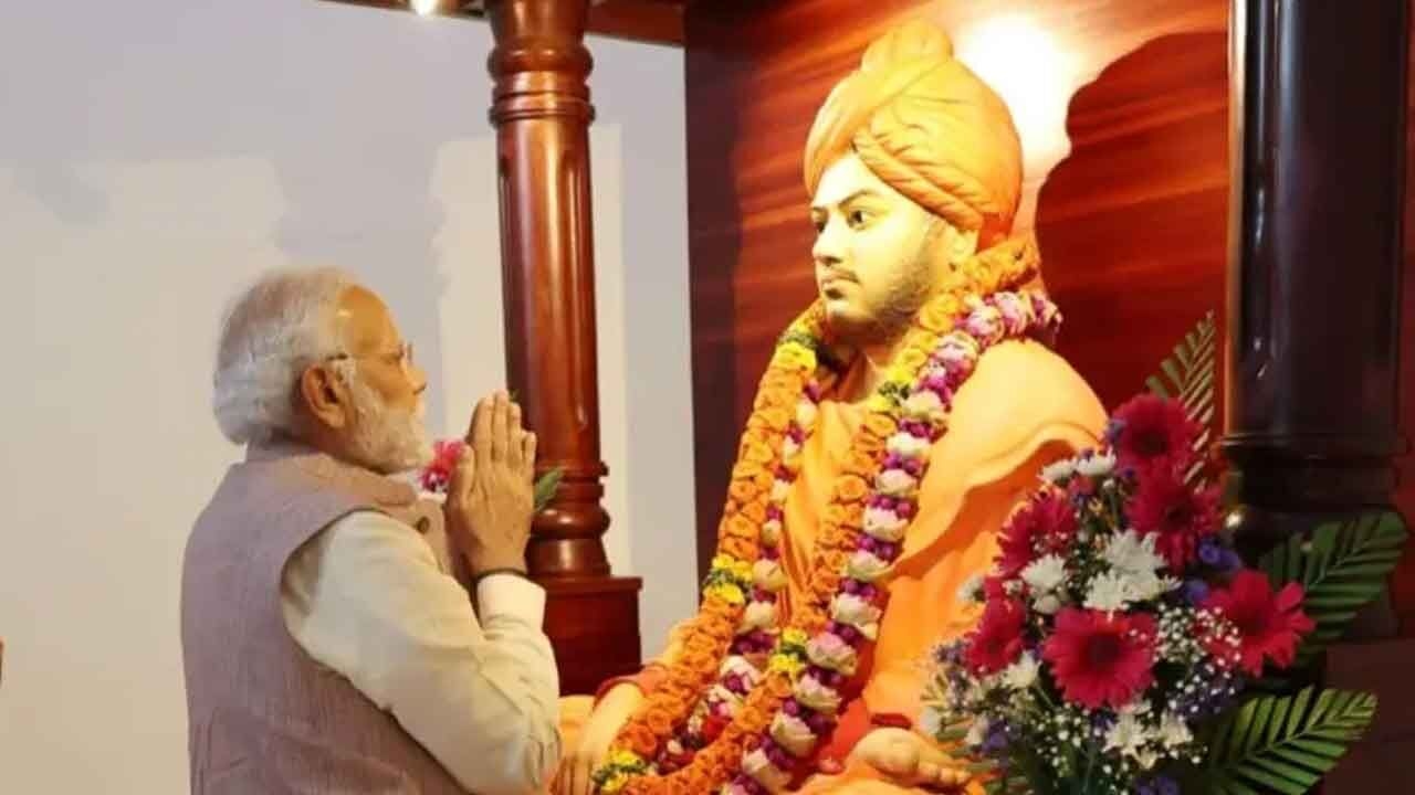 Swami Vivekananda ignited sense of pride, confidence in history and cultural heritage: PM Modi