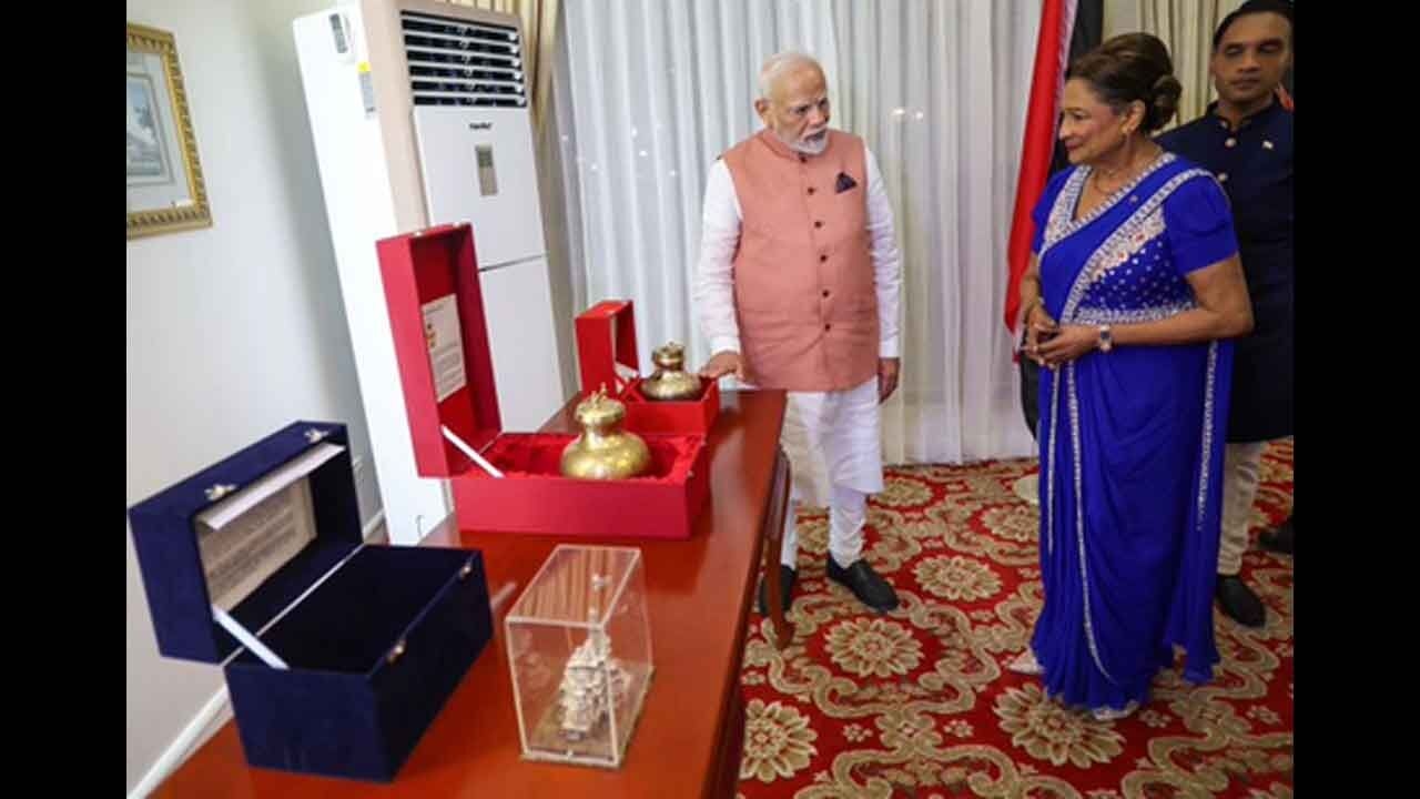 PM Modi presents Ram Mandir replica, holy water from Saryu river to Trinidad & Tobago PM