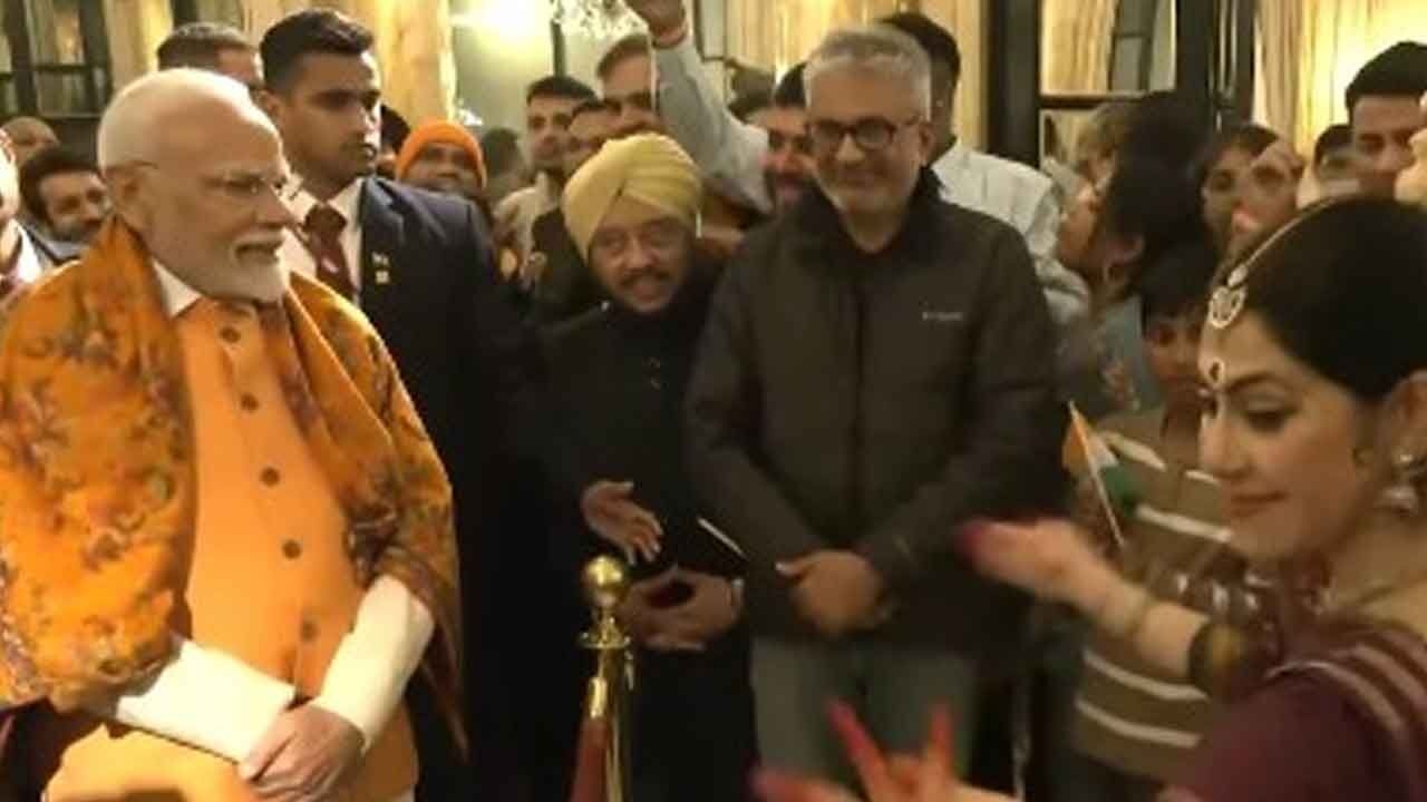 PM Modi receives grand welcome from Indian diaspora in Buenos Aires