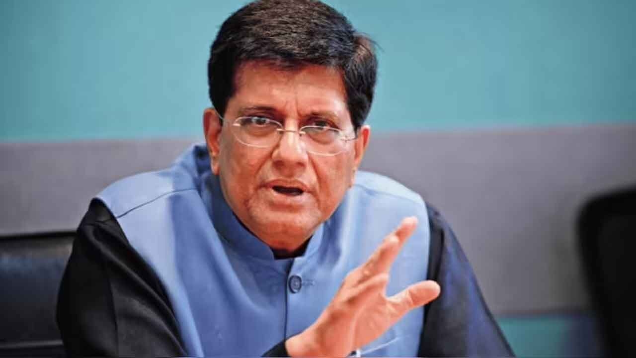 BJP asks CM to apologise for linking COVID vaccines with heart attacks as expert panel rejects claim