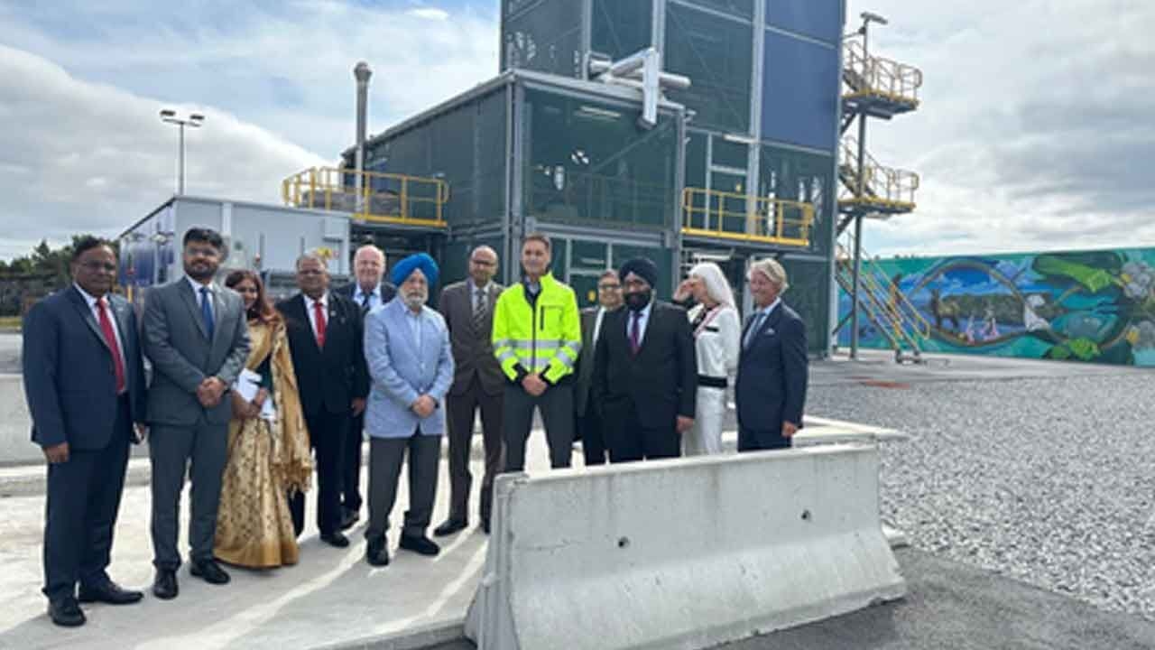 Hardeep Puri eyes Norwegian expertise for big push to India's energy drive