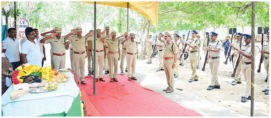 Anakapalli police dog ‘Jikki' laid to rest with State honours