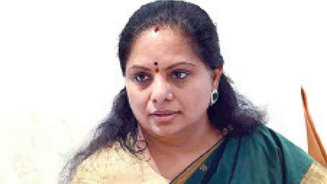 Rail Roko For 42pc BC Quota: Kavitha's ‘trailer show' on July 17; warns of train services taking a hit