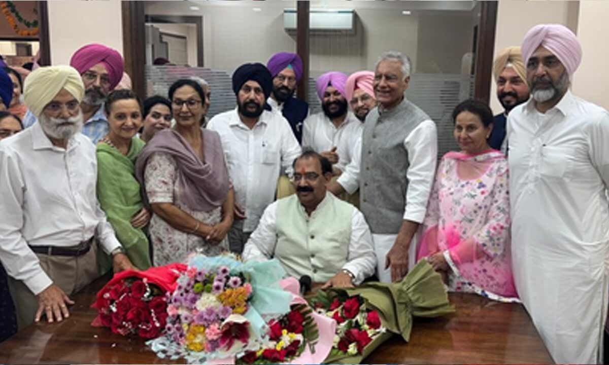 CM Mann running 'circus' instead of a government, says Punjab BJP working chief