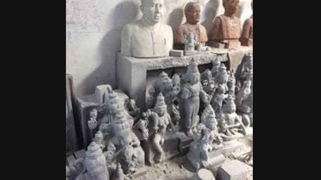 Sculptors of TN's Tiruppur seek dedicated industrial cluster to preserve heritage craft
