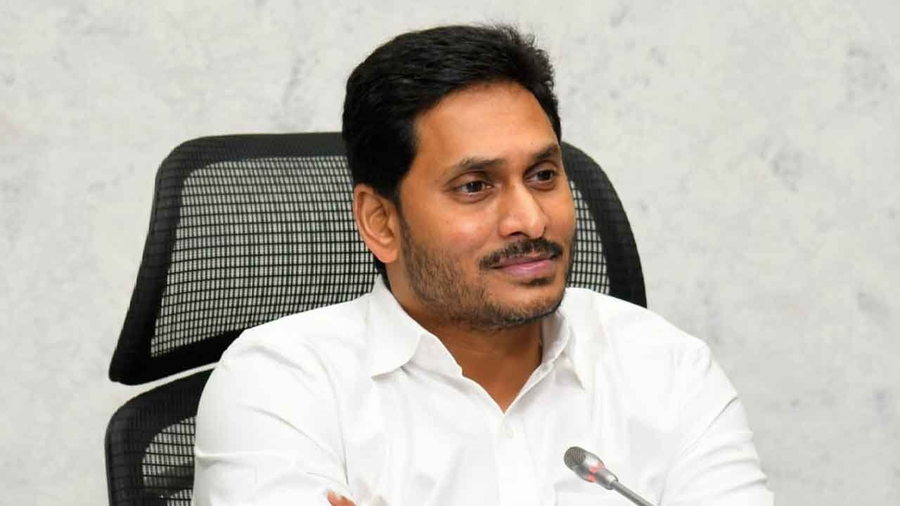 Jagan is the mastermind, says Manickam Tagore