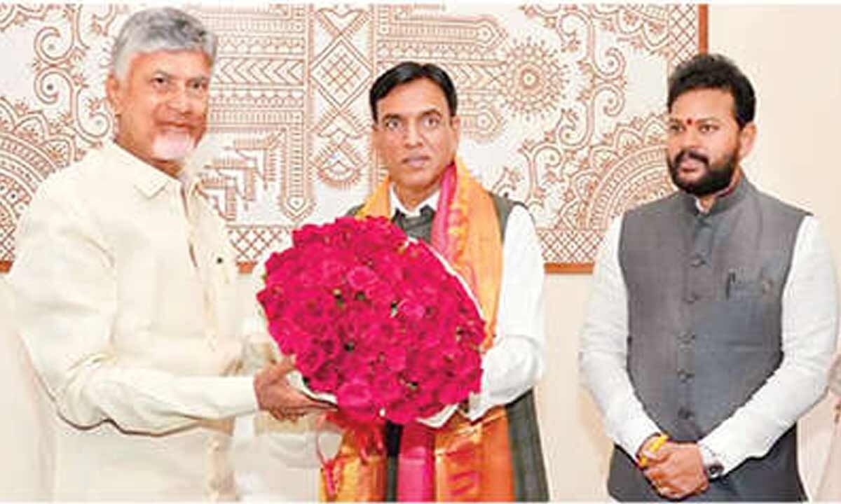 CM seeks Central aid to build sports ecosystem