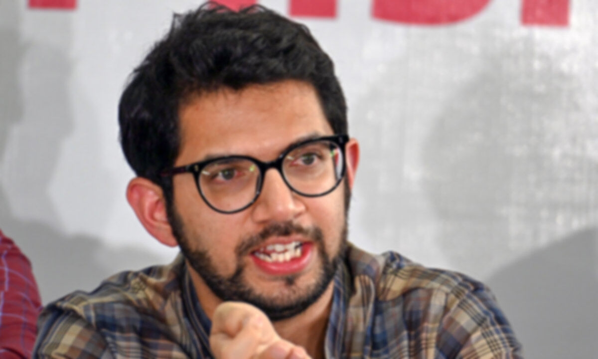 War of words in Maha Assembly between Aditya Thackeray, Shinde camp ministers