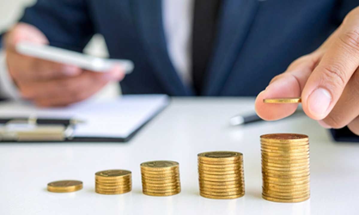 QIP fundraising hits 5-year high, SBI's Rs 20,000 crore issue receives 4 times bids