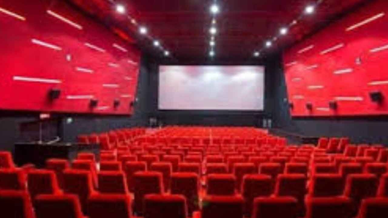 Govt proposes Rs 200 ceiling on cinema hall tickets