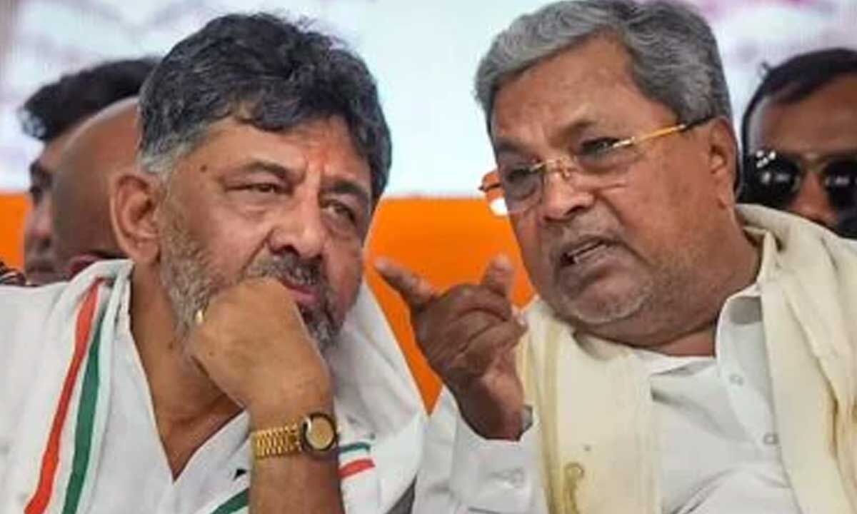 Karnataka CM Siddaramaiah's Public Snub Of Deputy Shivakumar Exposes Leadership Tensions